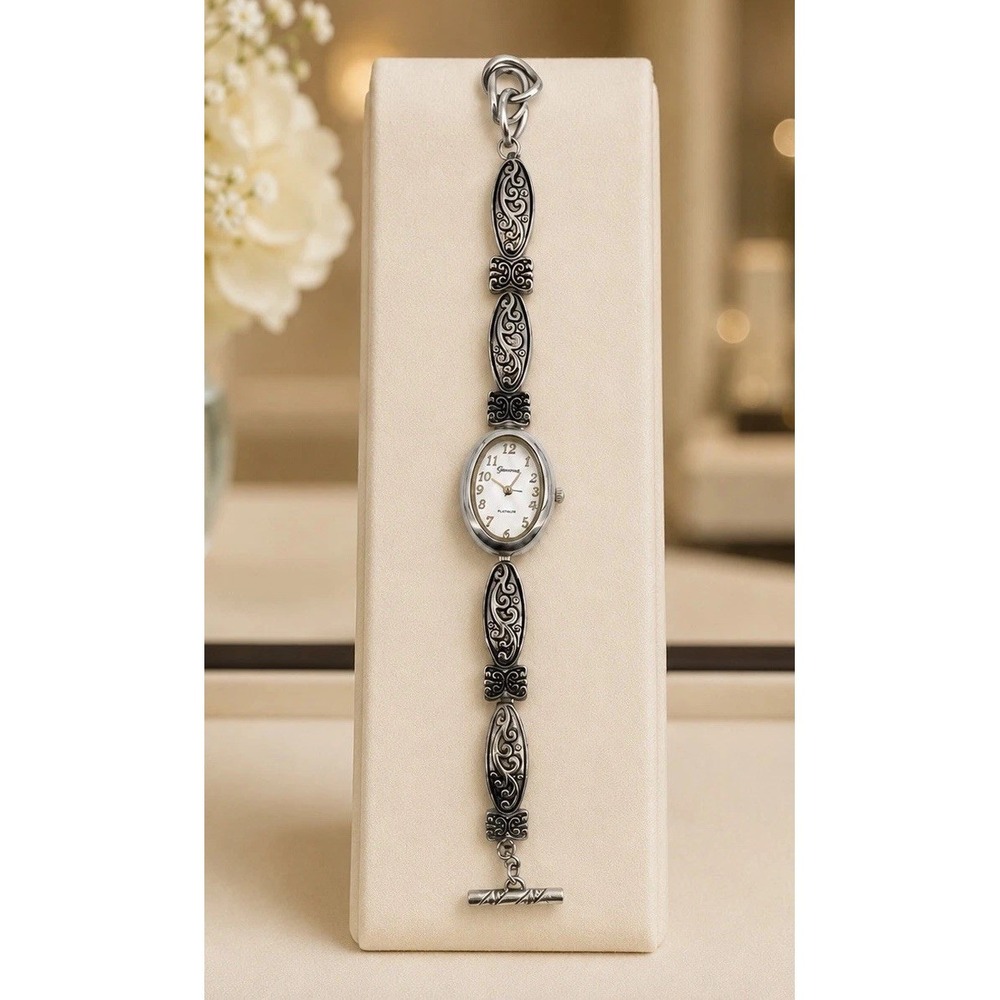 Vintage Geneva Bracelet Watch Womens Silver Tone Filigree Oval Tested & Working